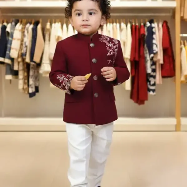 প্রিমিয়াম প্রিন্স কোর্ট সেট ( মেরুন )